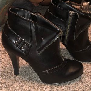 Andrea Black Moto Boots